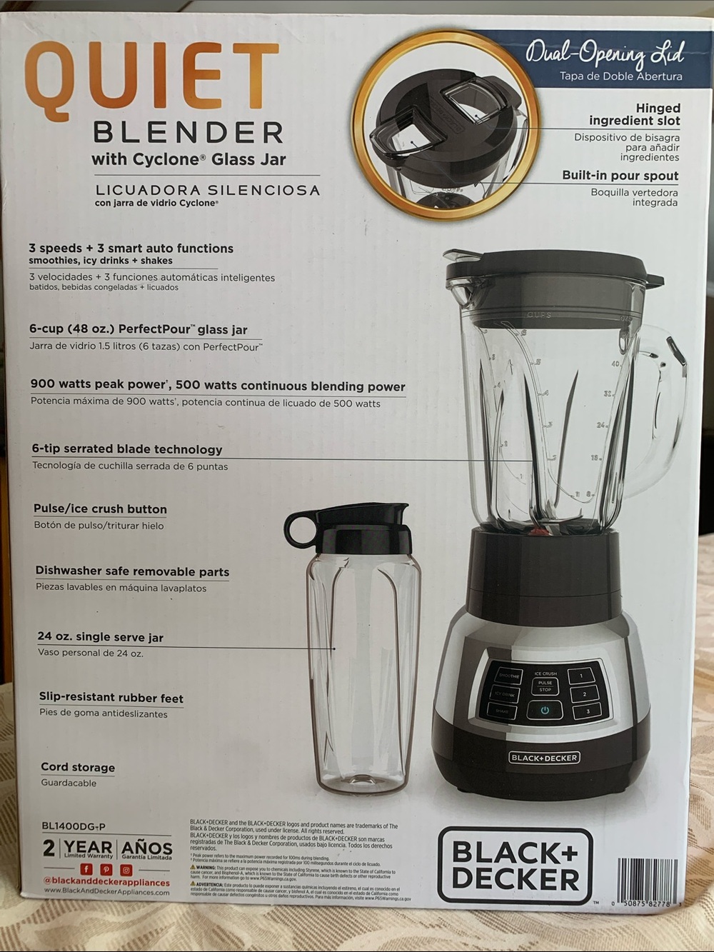 NEVER USED! Black & Decker Quiet Blender in Silver and Black - Picture 2 of 3